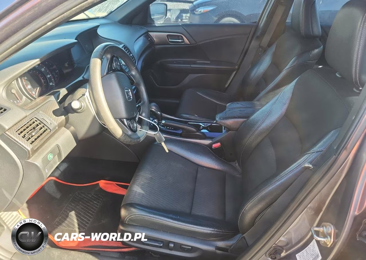 2016 Honda Accord Sport VIN:1HGCR2F5XGA186573 - 7