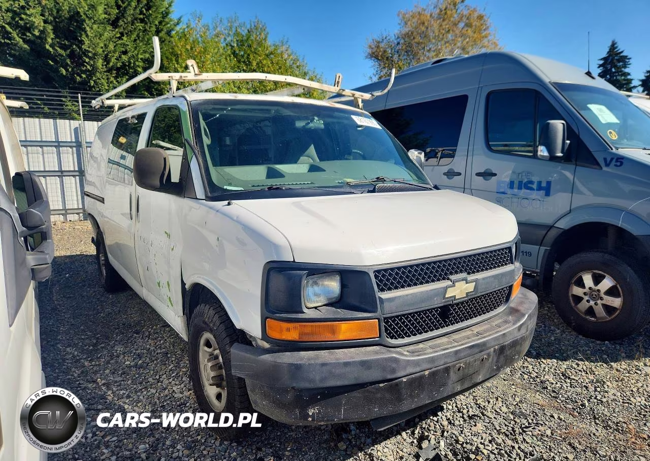 2007 Chevrolet Express G3500 VIN:1GCHG35U671175028 - 4