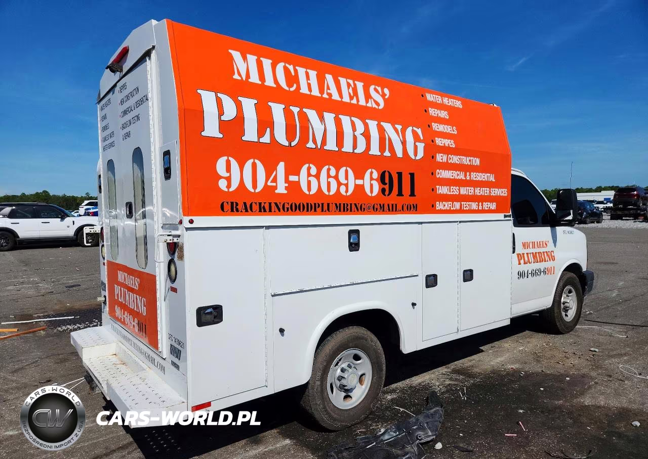 2017 Chevrolet Express G3500 VIN:1GB0GRFG1H1234016 - 3