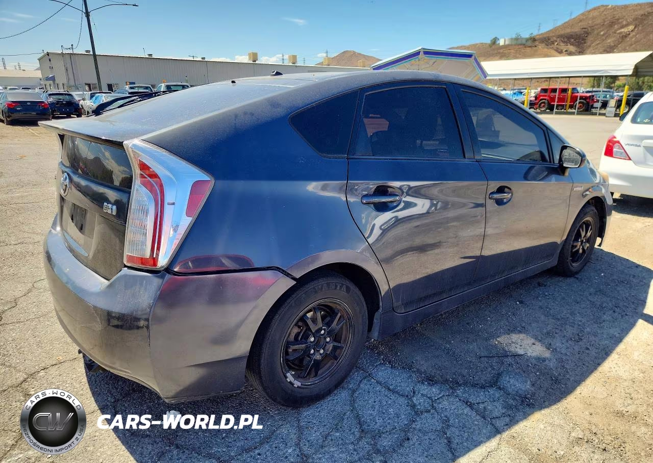 2012 Toyota Prius Two VIN:JTDKN3DU7C1489228 - 3