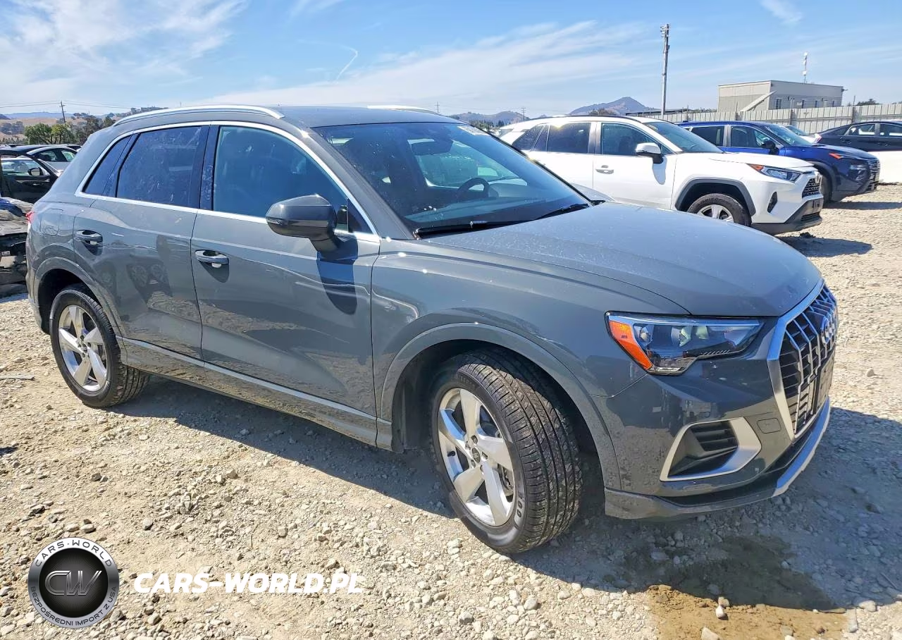 2021 Audi Q3 Premium 40 VIN:WA1AUCF36M1120536 - 4