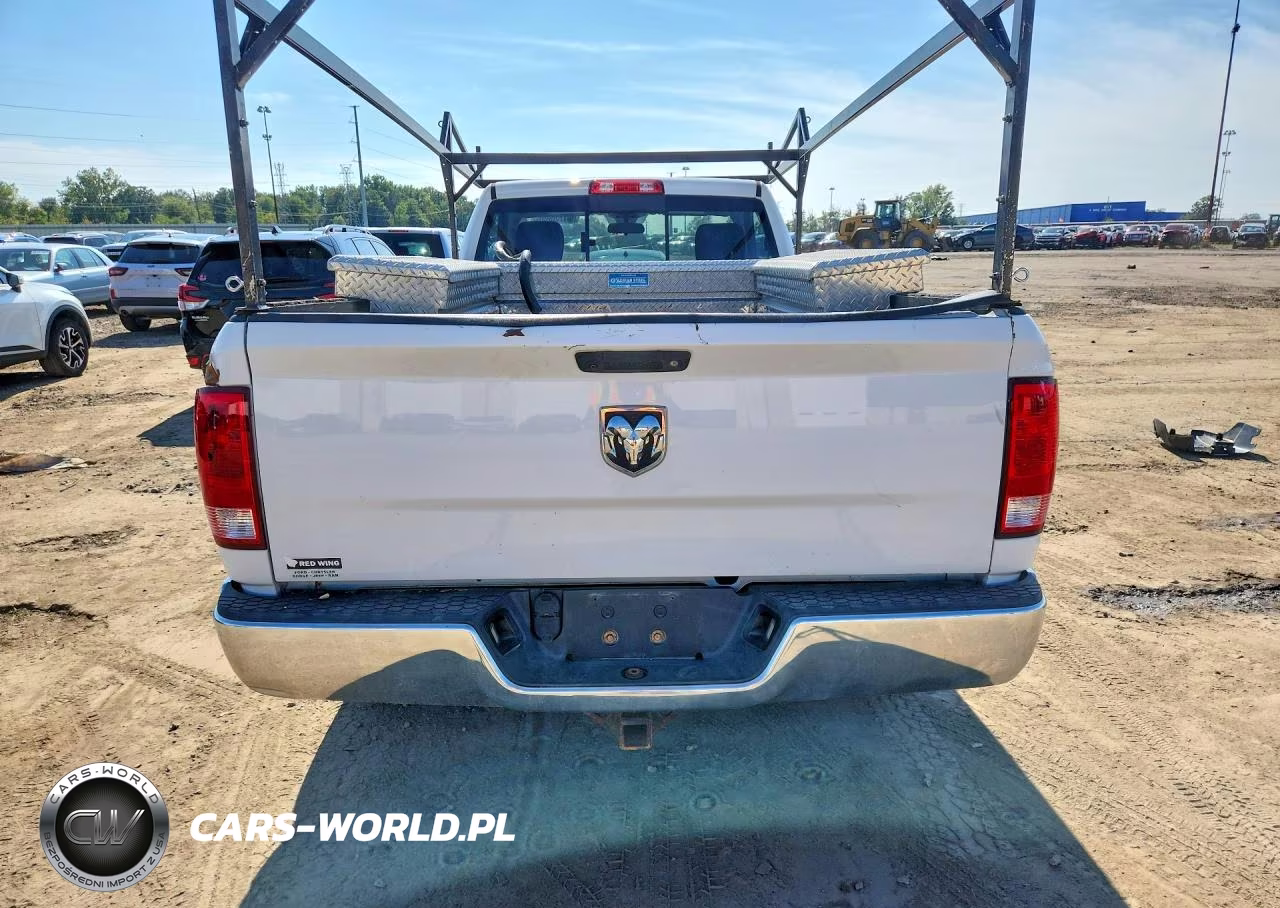 2018 Ram 1500 St VIN:3C6JR6DT2JG129041 - 6