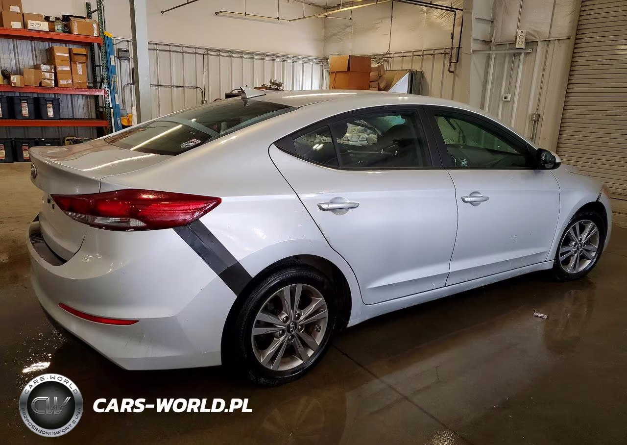 2018 Hyundai Elantra Sel VIN:KMHD84LF9JU610521 - 3