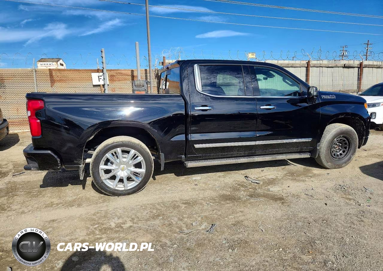 2026 Chevrolet Silverado K1500 High Country VIN:1GCUKJEL4TZ228118 - 3