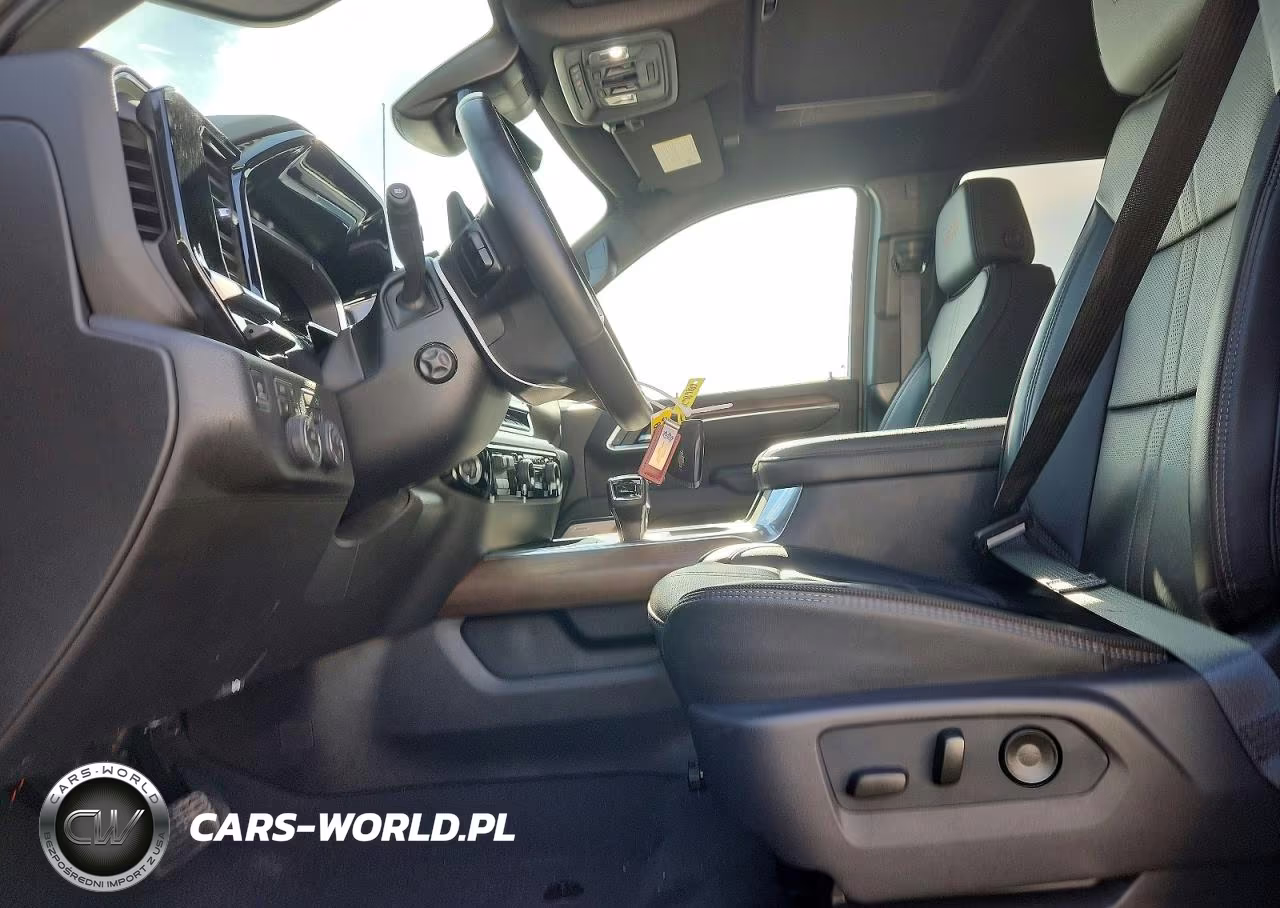 2026 Chevrolet Silverado K1500 High Country VIN:1GCUKJEL4TZ228118 - 7