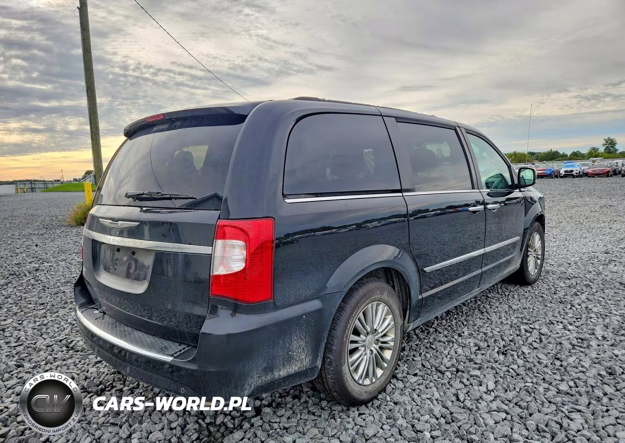 2015 Chrysler Town & Country Touring L VIN:2C4RC1CG7FR743461 - 3