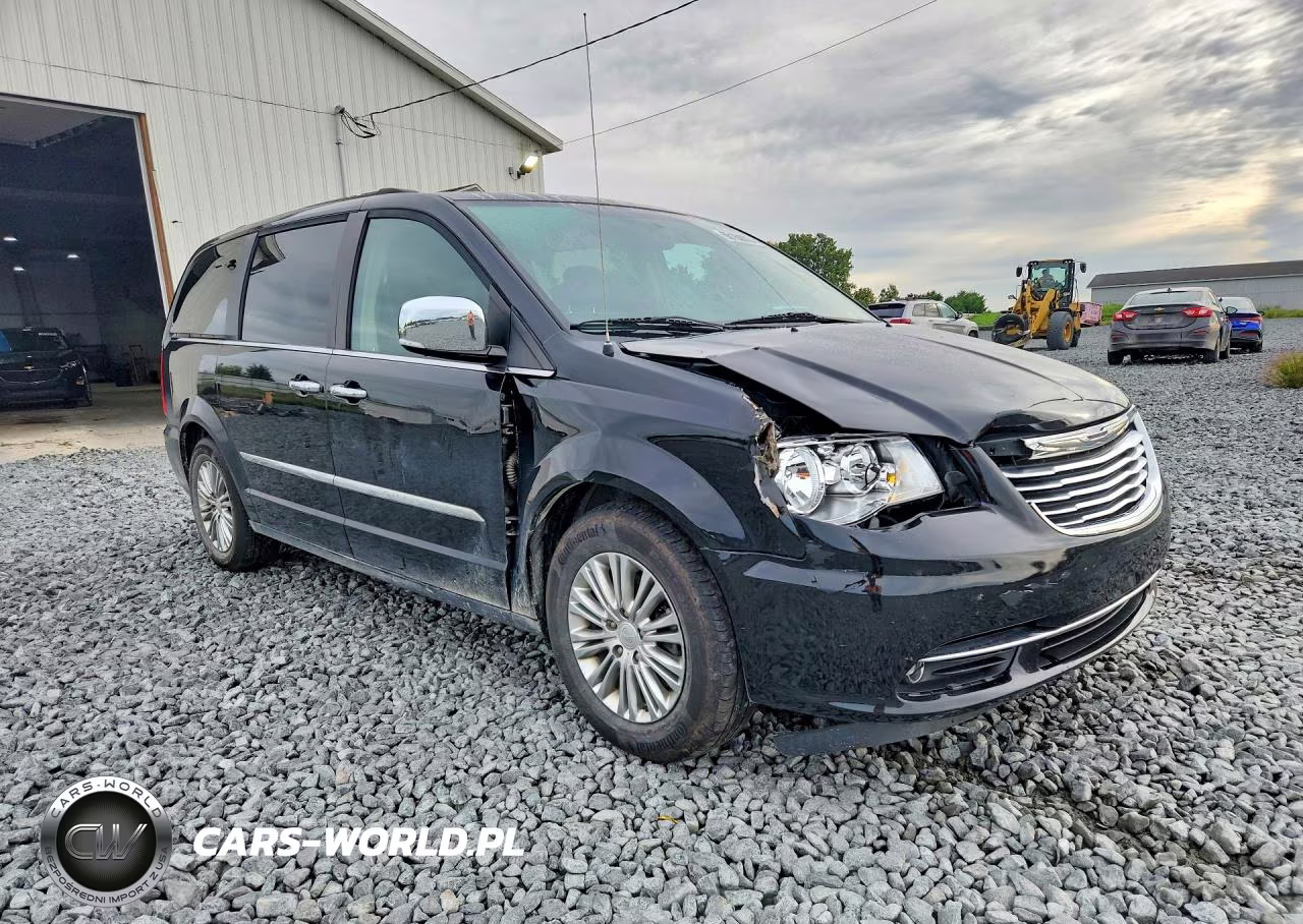 2015 Chrysler Town & Country Touring L VIN:2C4RC1CG7FR743461 - 4