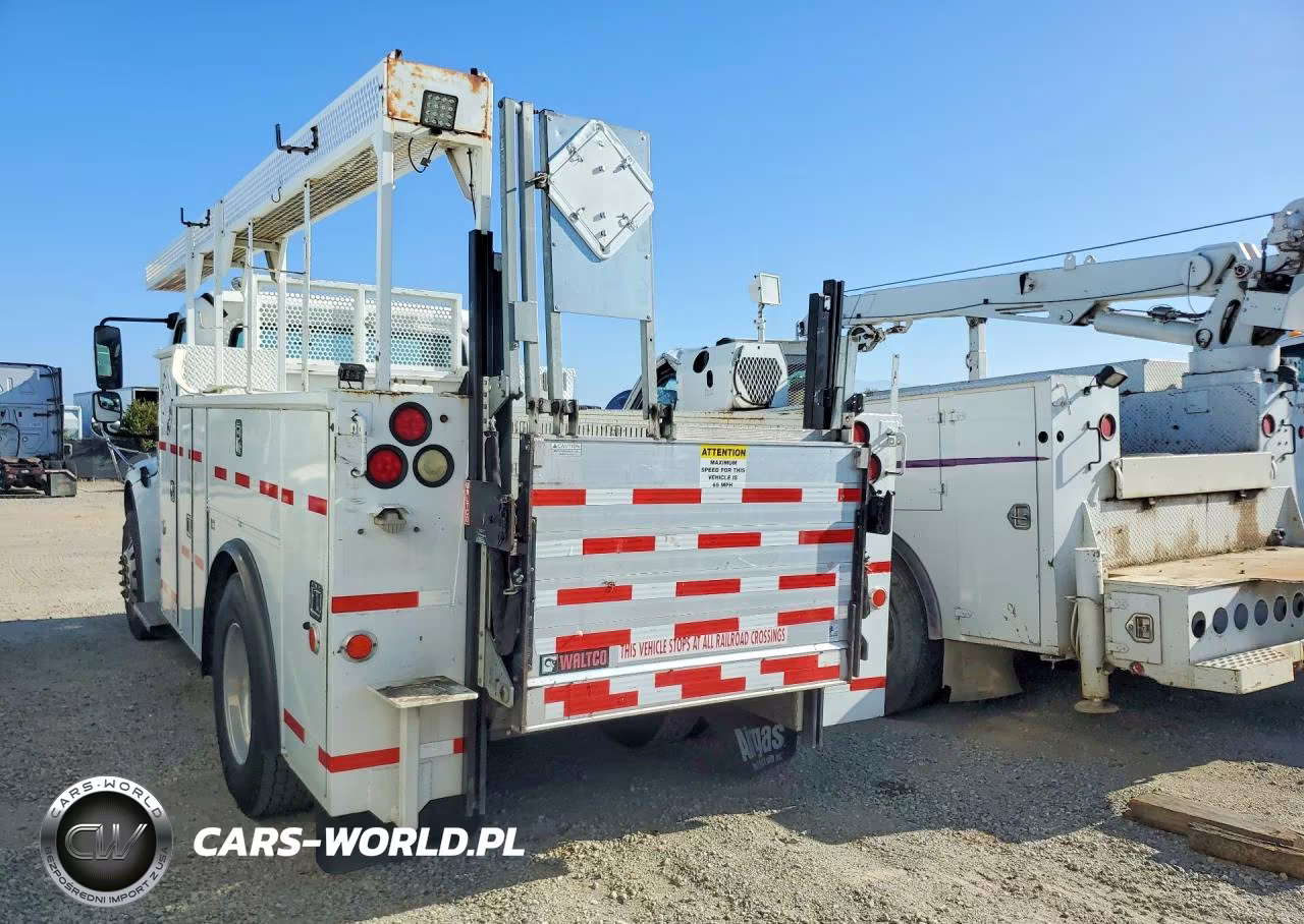 2017 Freightliner Businm2106 - Box Truck VIN:1FVACWDT8CHBK2234 - 2