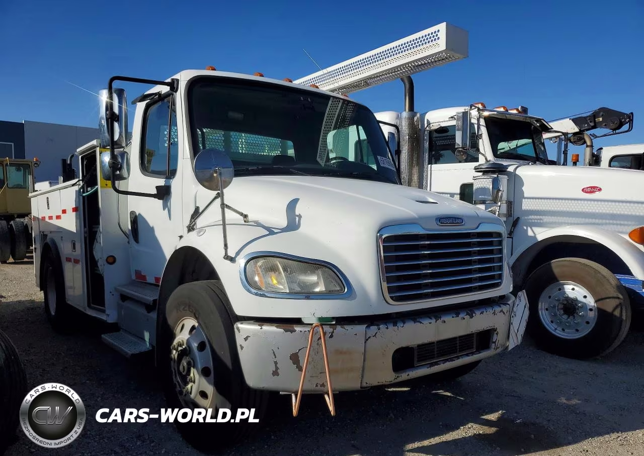 2017 Freightliner Businm2106 - Box Truck VIN:1FVACWDT8CHBK2234 - 4