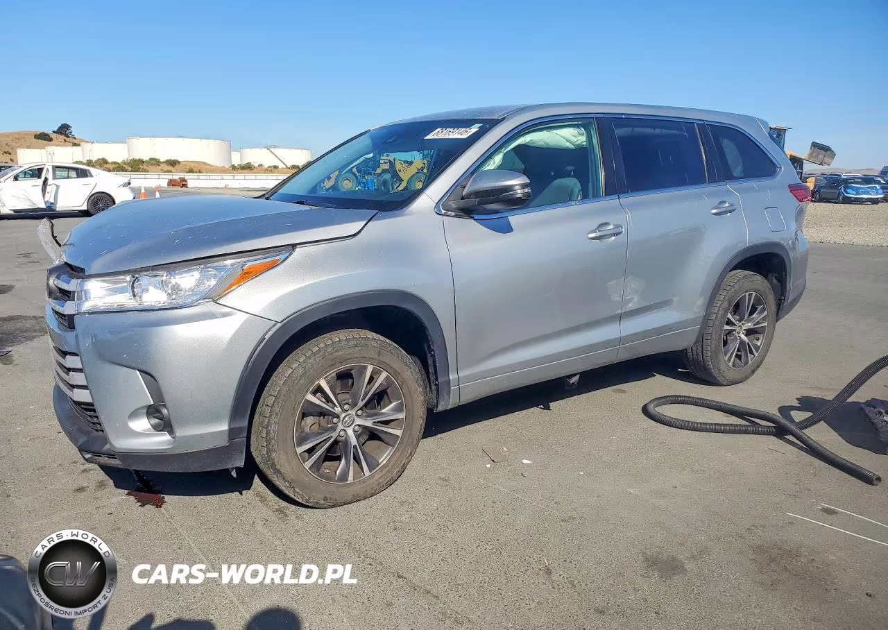 2018 Toyota Highlander Le