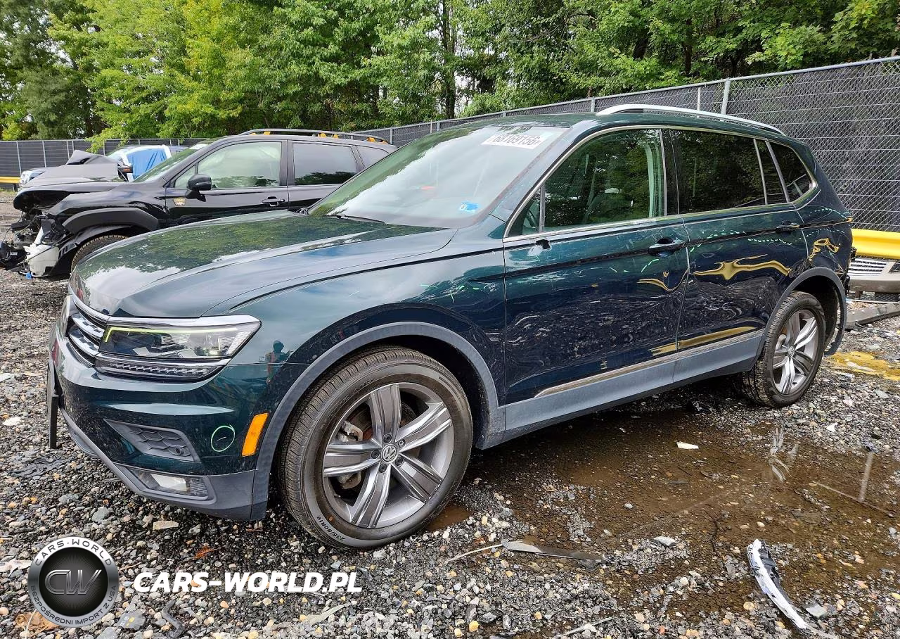 2018 Volkswagen Tiguan Sel Premium VIN:3VV4B7AX9JM201797 - 1