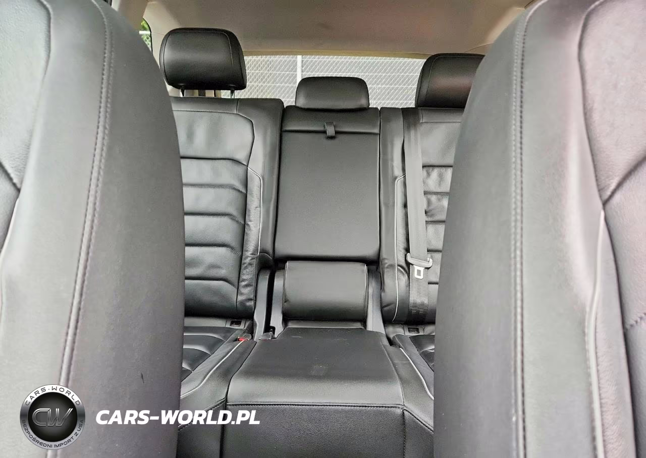 2018 Volkswagen Tiguan Sel Premium VIN:3VV4B7AX9JM201797 - 10