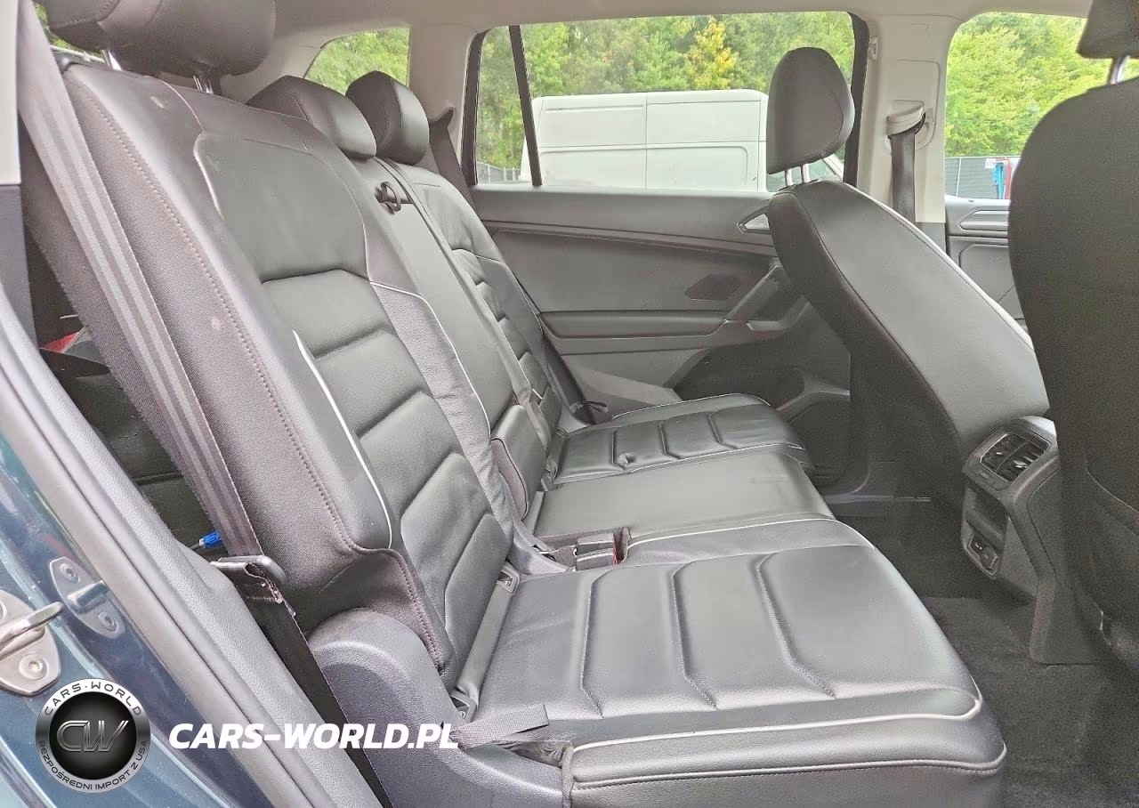 2018 Volkswagen Tiguan Sel Premium VIN:3VV4B7AX9JM201797 - 11