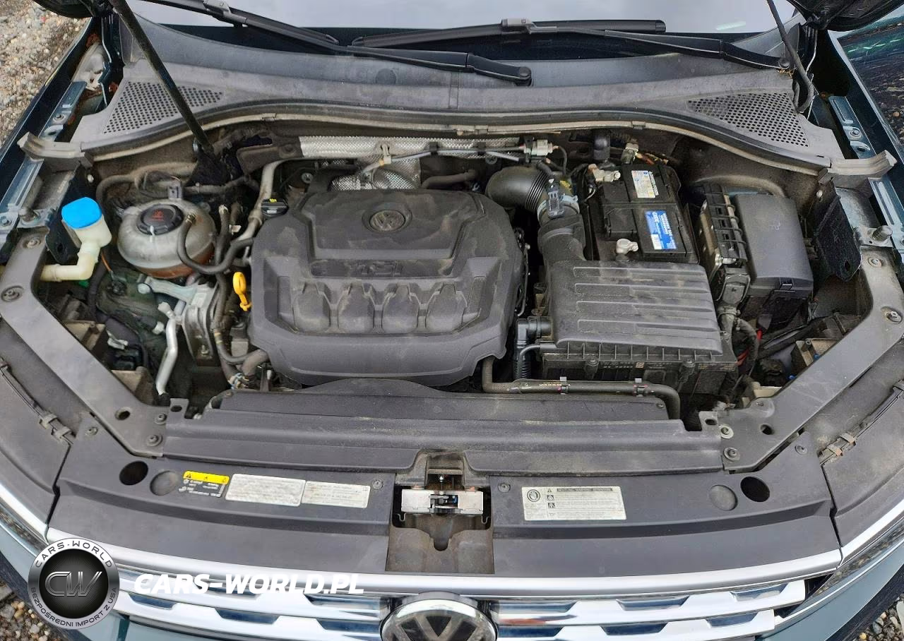 2018 Volkswagen Tiguan Sel Premium VIN:3VV4B7AX9JM201797 - 12