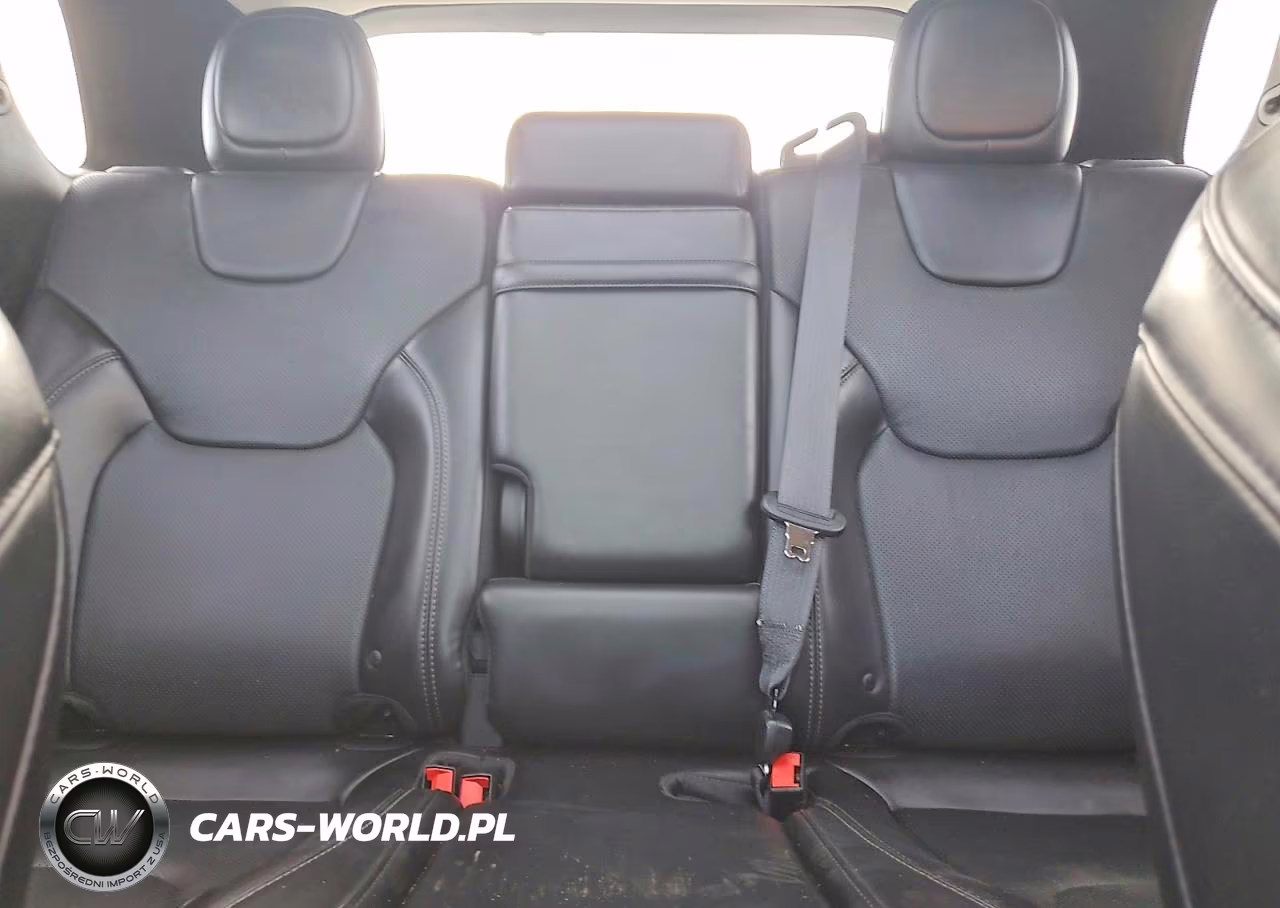 2019 Jeep Cherokee Limited VIN:1C4PJMDX8KD238197 - 10