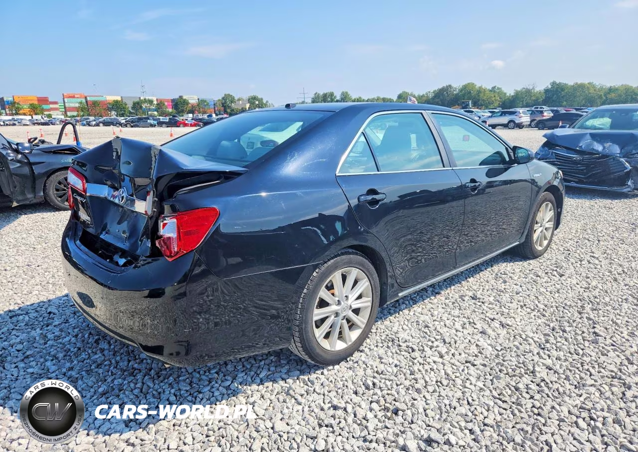 2013 Toyota Camry Hybrid Xle VIN:4T1BD1FK0DU064495 - 3