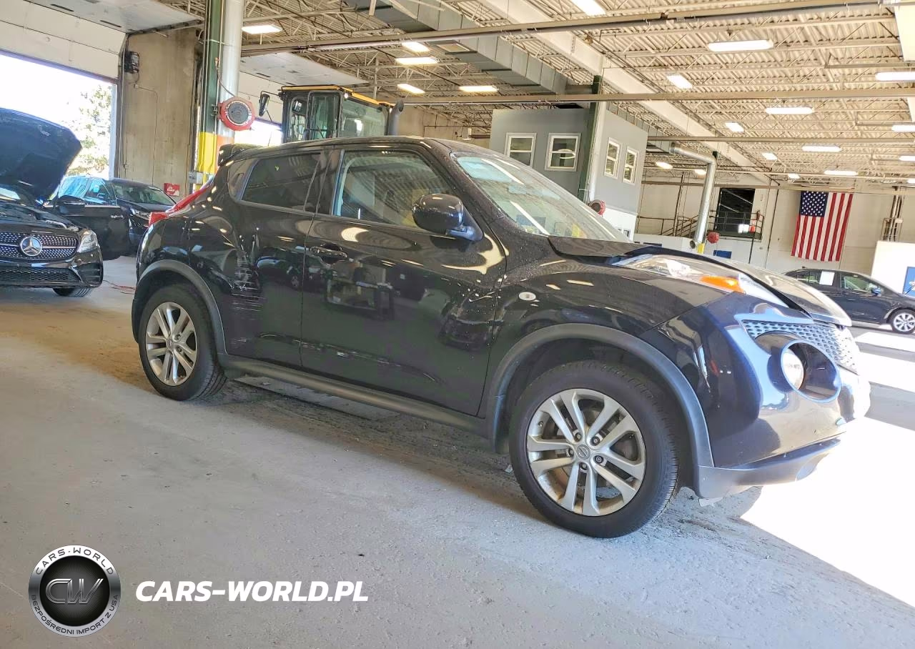 2014 Nissan Juke VIN:JN8AF5MV0ET484414 - 4