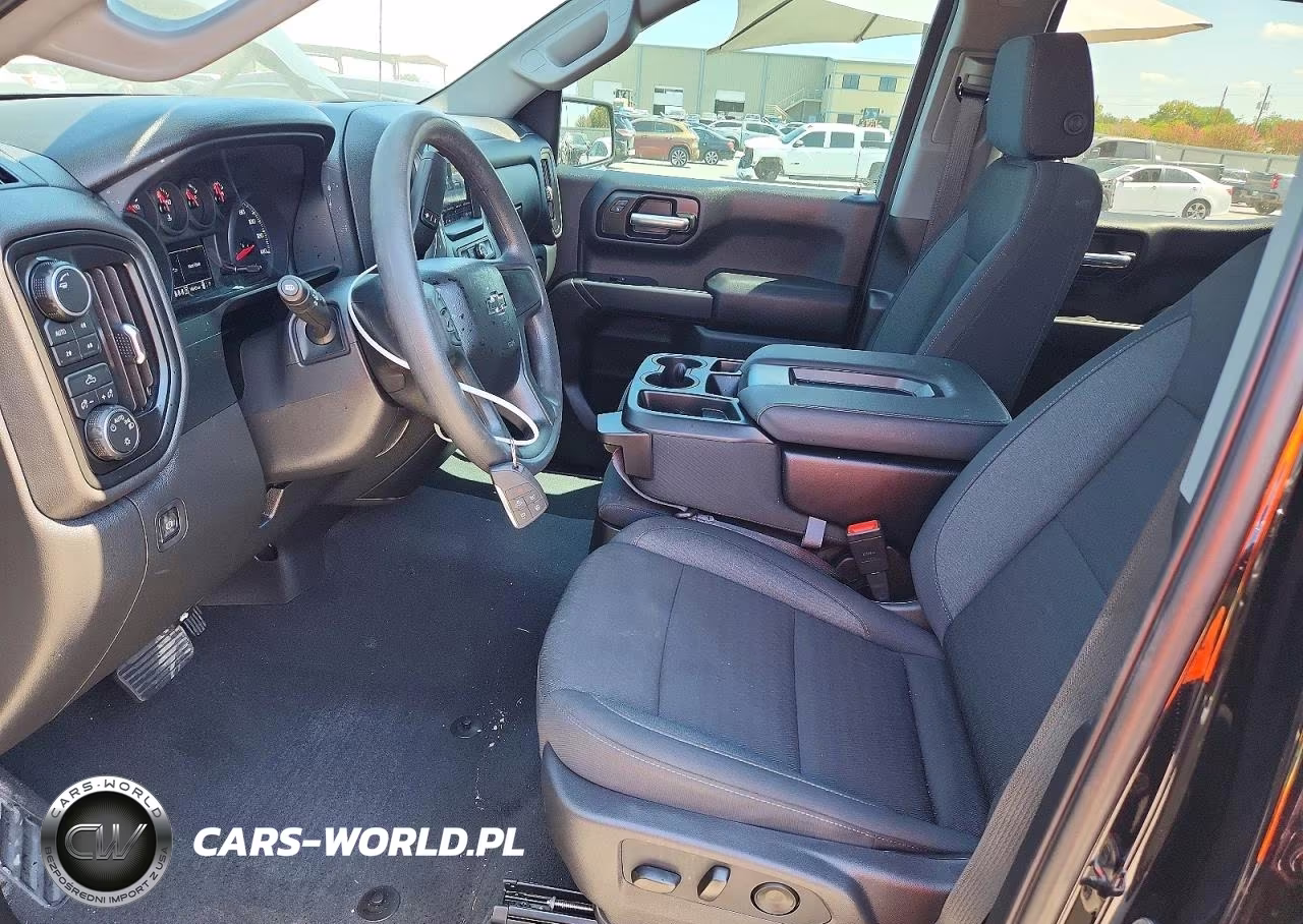 2026 Chevrolet Silverado K1500 Trail Boss Custom VIN:3GCPKCEK3TG190185 - 7