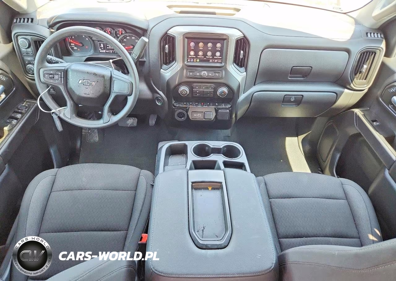 2026 Chevrolet Silverado K1500 Trail Boss Custom VIN:3GCPKCEK3TG190185 - 8