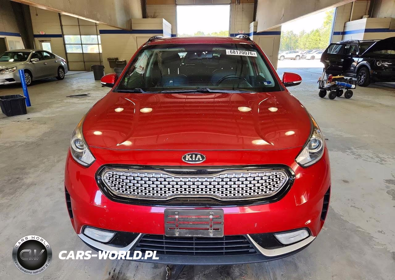 2019 Kia Niro S Touring VIN:KNDCC3LC8K5257571 - 5