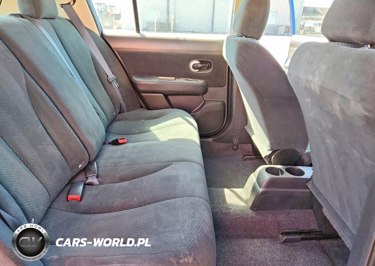 2011 Nissan Versa 1.8 S VIN:3N1BC1CP6BL496932 - 10