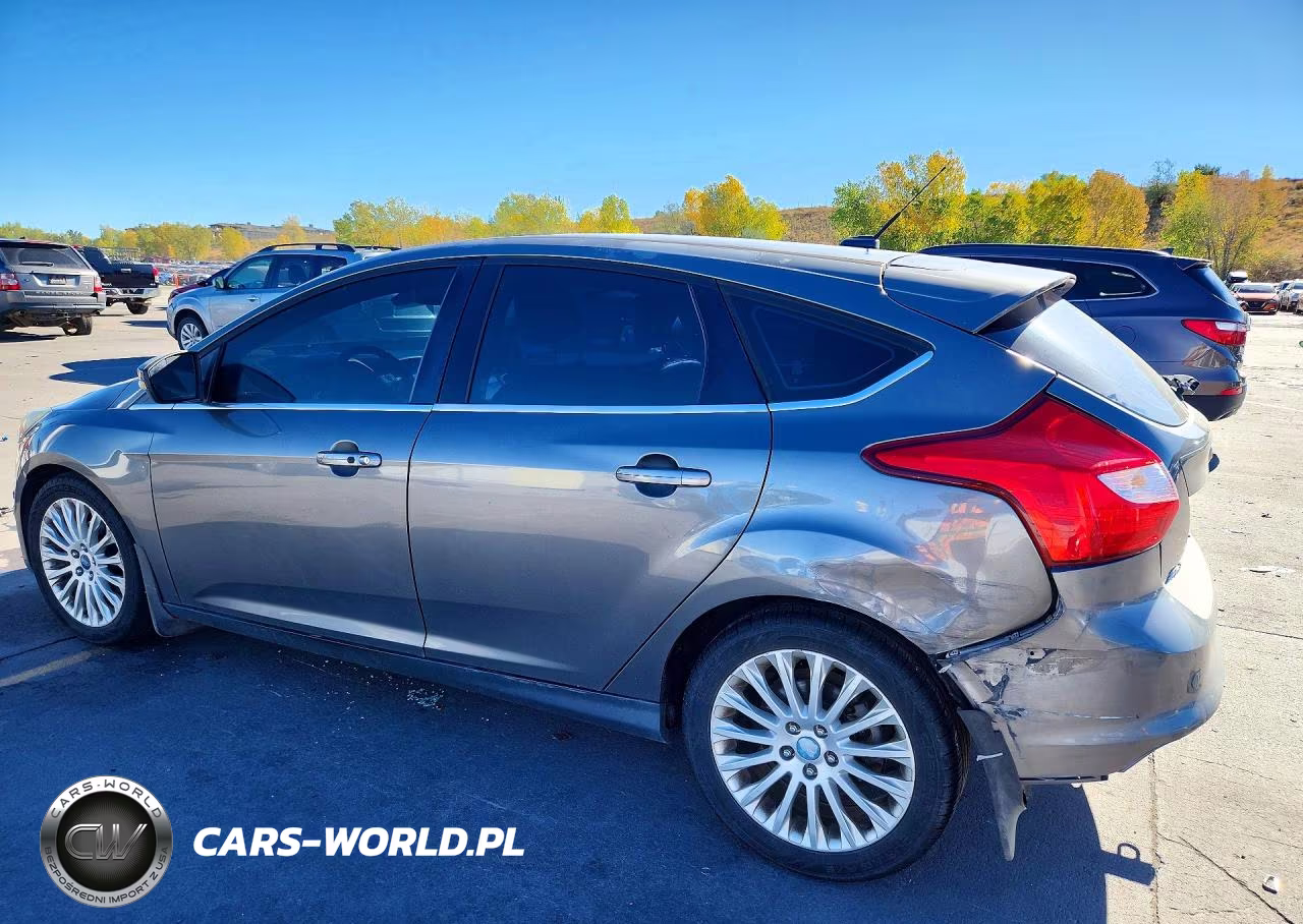 2012 Ford Focus Titanium VIN:1FAHP3N27CL314943 - 2