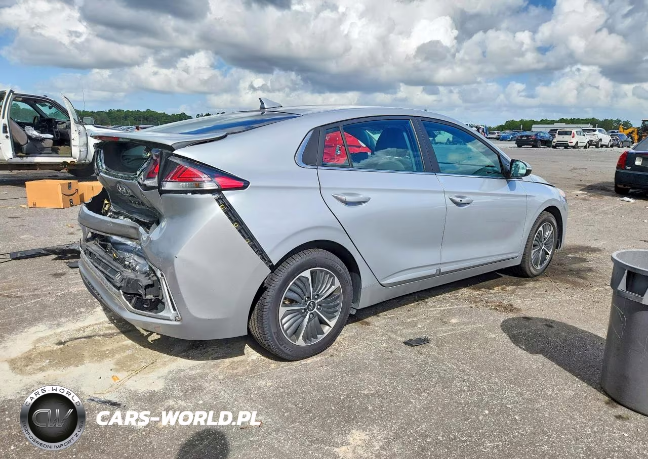 2022 Hyundai Ioniq Sel VIN:KMHC75LD0NU283421 - 3