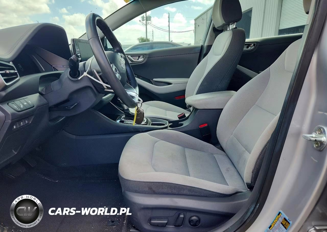 2022 Hyundai Ioniq Sel VIN:KMHC75LD0NU283421 - 7