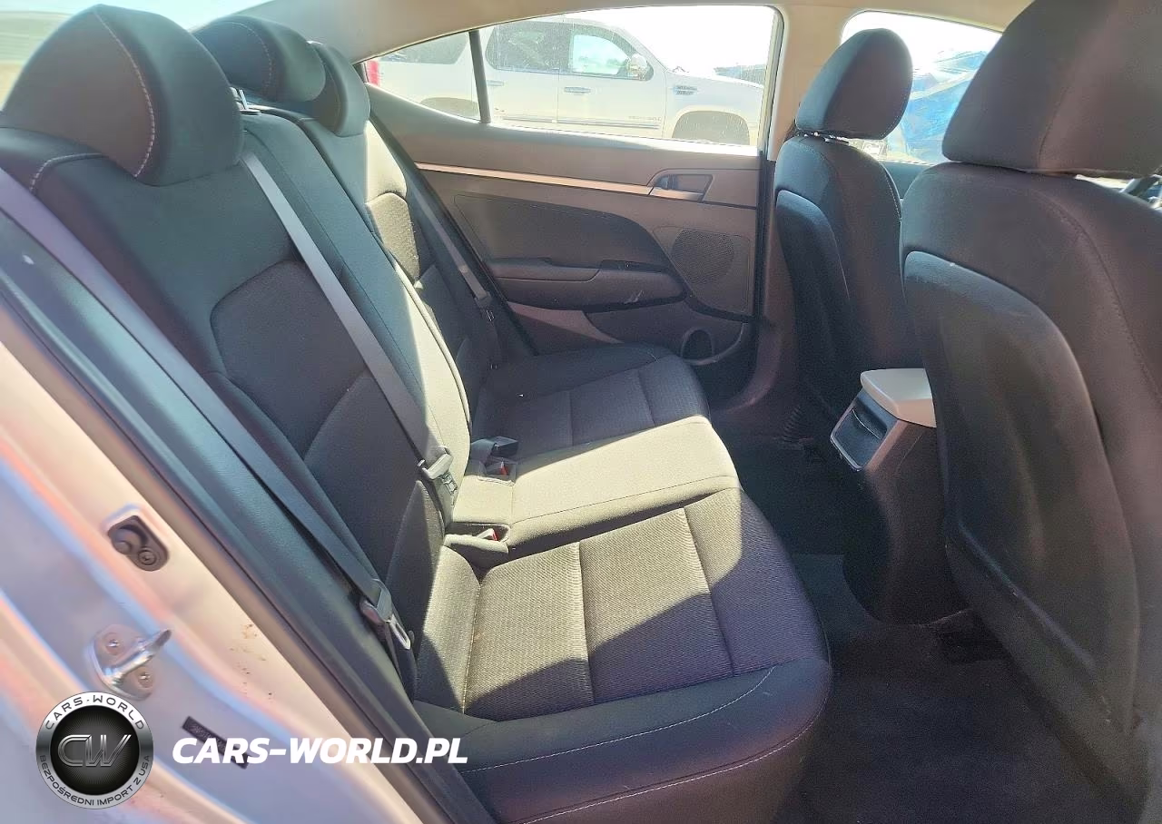 2018 Hyundai Elantra Se VIN:5NPD74LF3JH307722 - 10