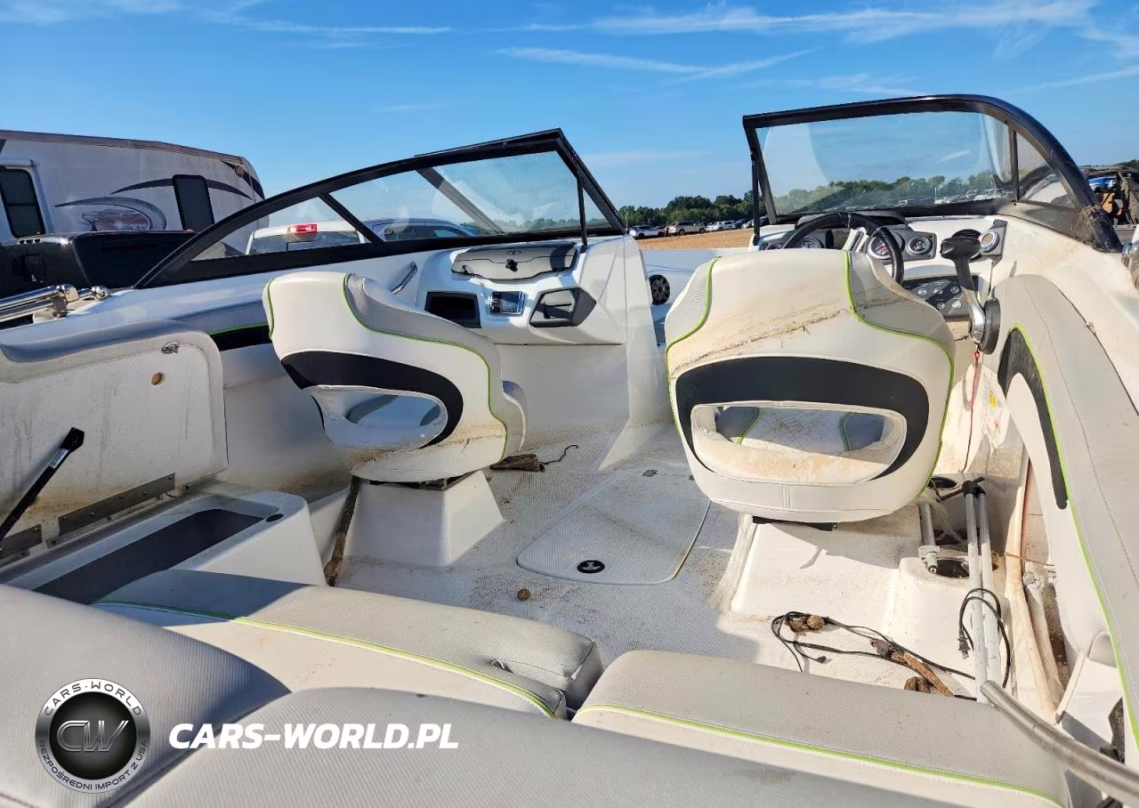 2018 Tahoe Boat VIN:BUJ90119E718 - 6