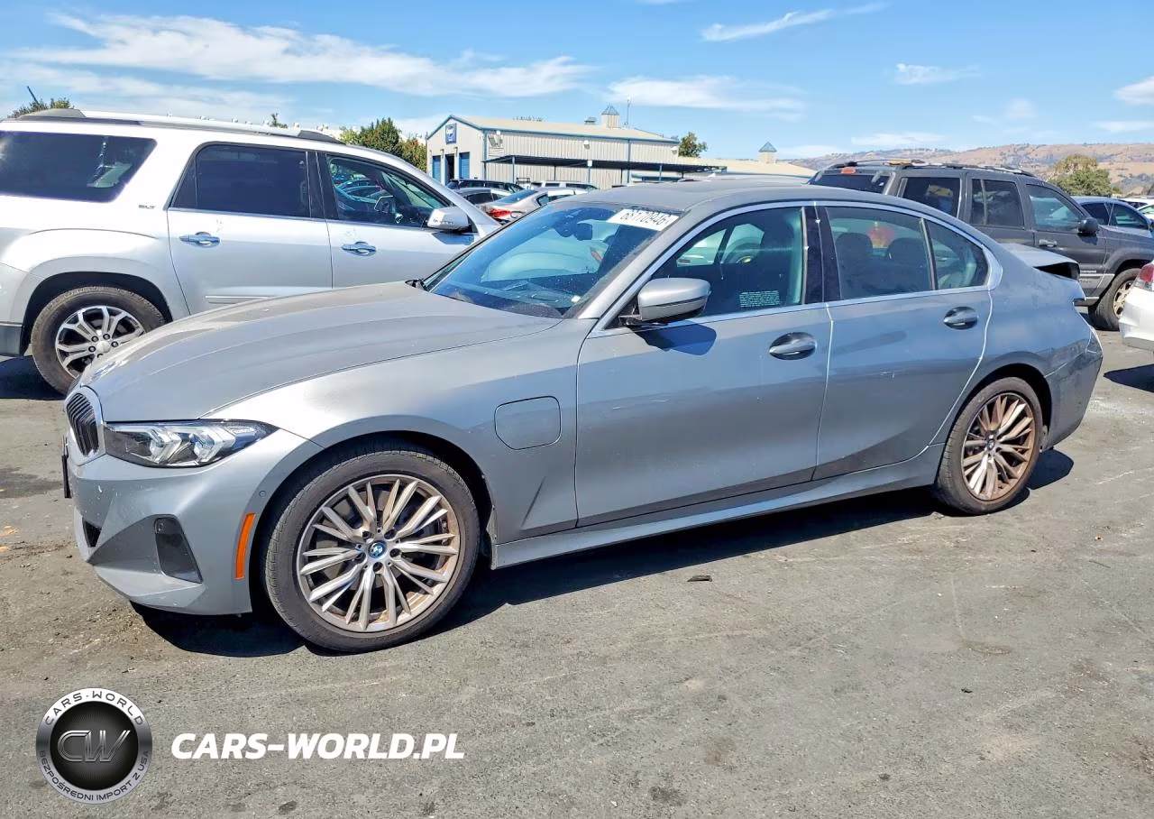2024 BMW 330E