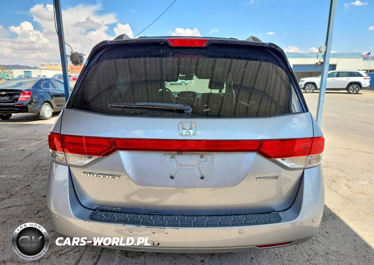2016 Honda Odyssey Touring VIN:5FNRL5H91GB048813 - 6