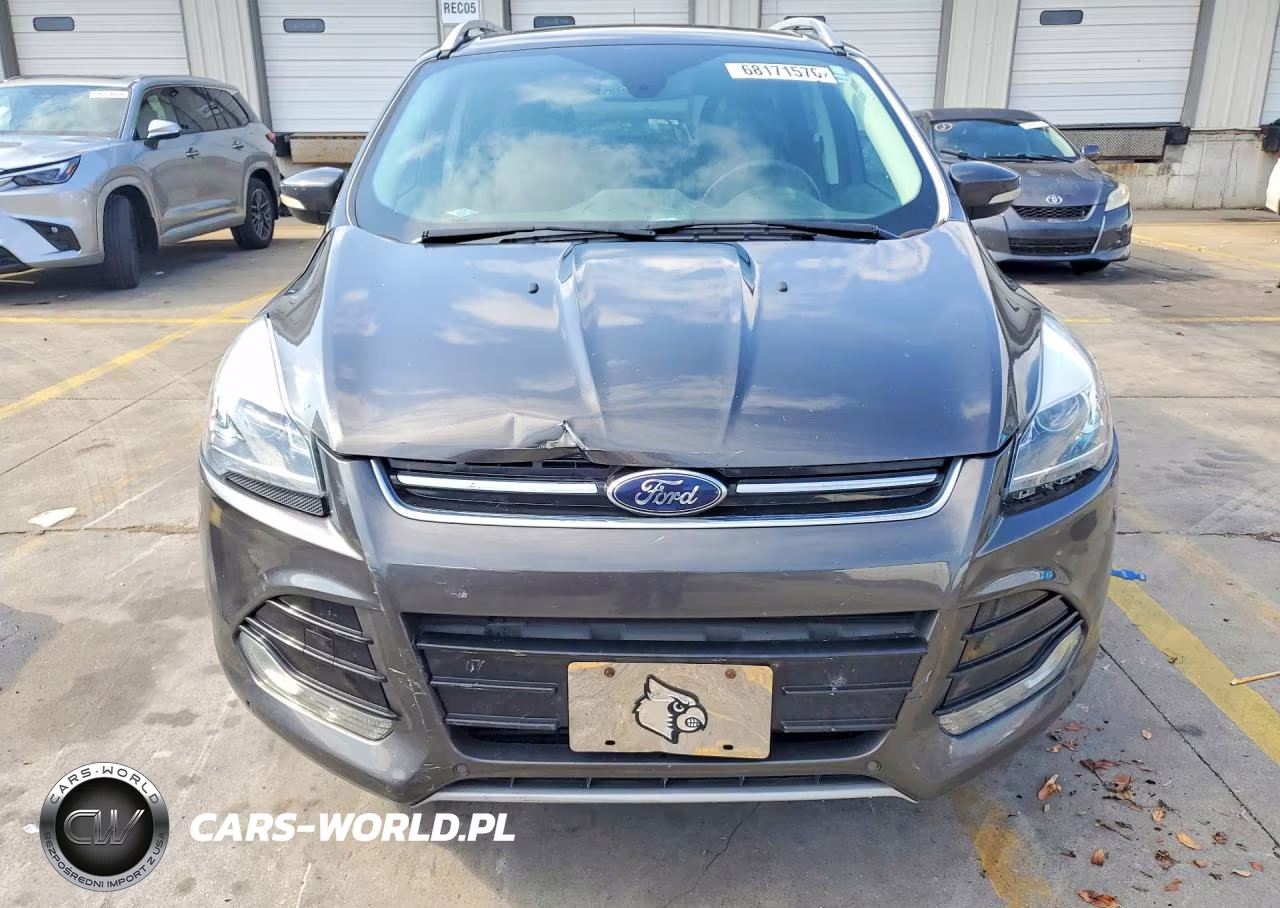 2016 Ford Escape Titanium VIN:1FMCU9J92GUB55831 - 5