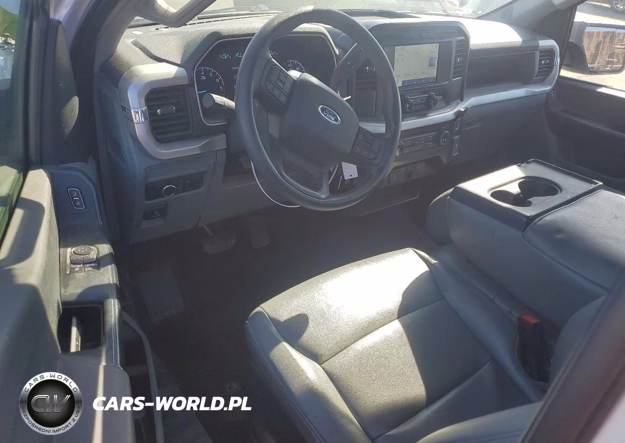 2022 Ford F150 VIN:1FTMF1C54NKE82609 - 8