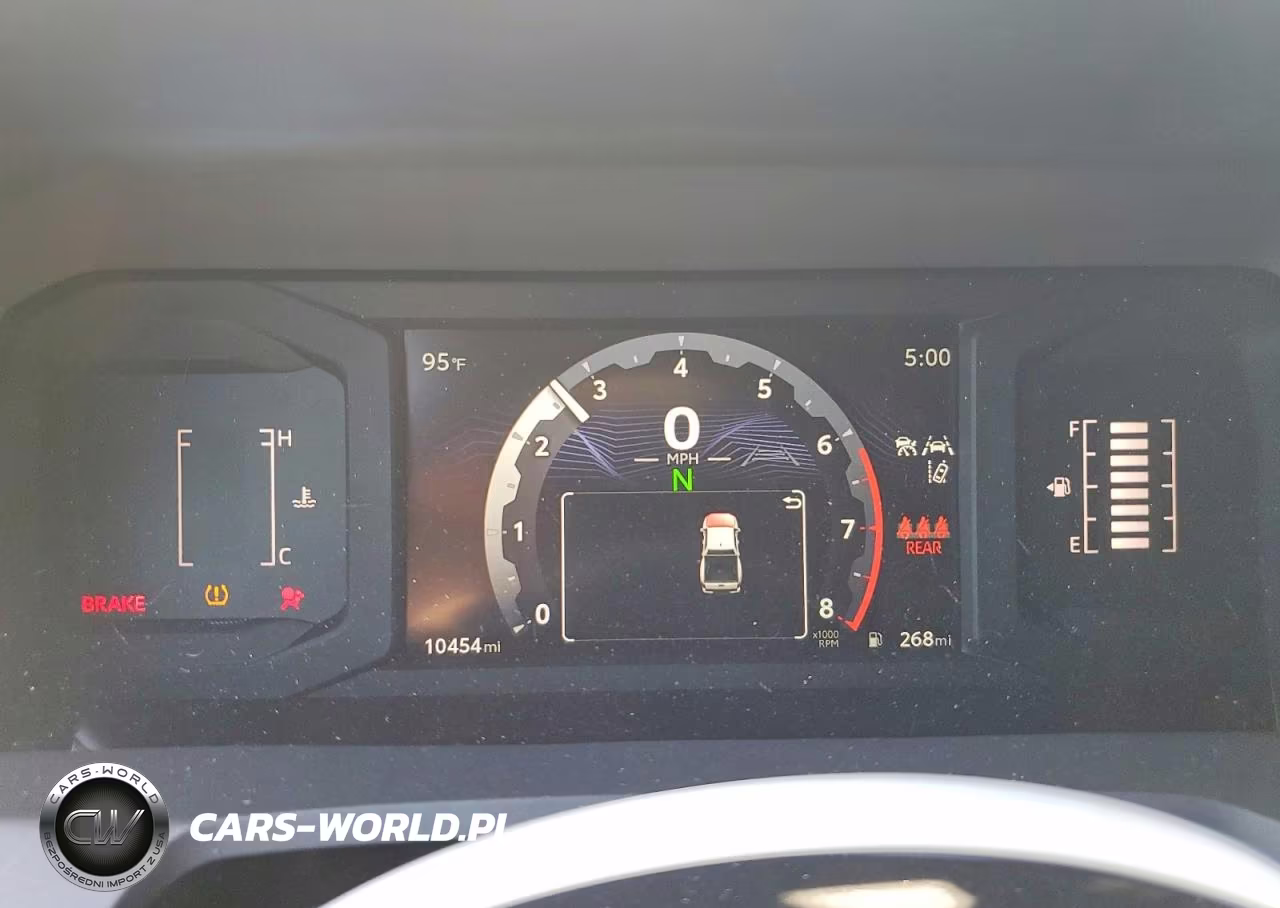 2025 Toyota Tacoma Sr5 VIN:3TMLB5JN5SM184446 - 9