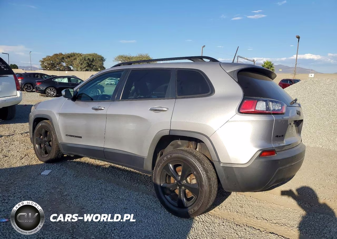 2019 Jeep Cherokee Latitude Plus VIN:1C4PJMLB4KD402177 - 2