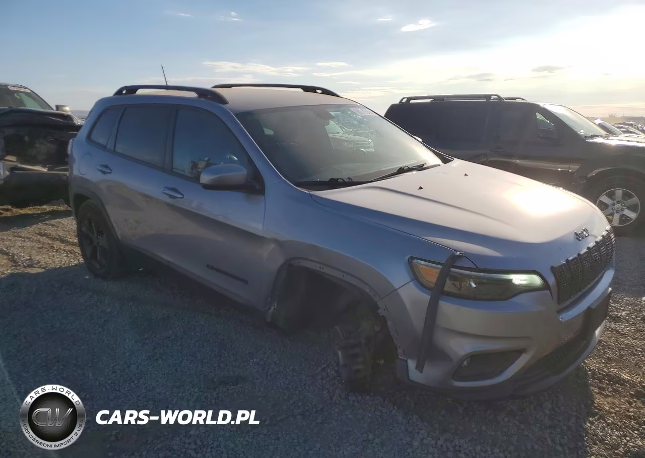 2019 Jeep Cherokee Latitude Plus VIN:1C4PJMLB4KD402177 - 4