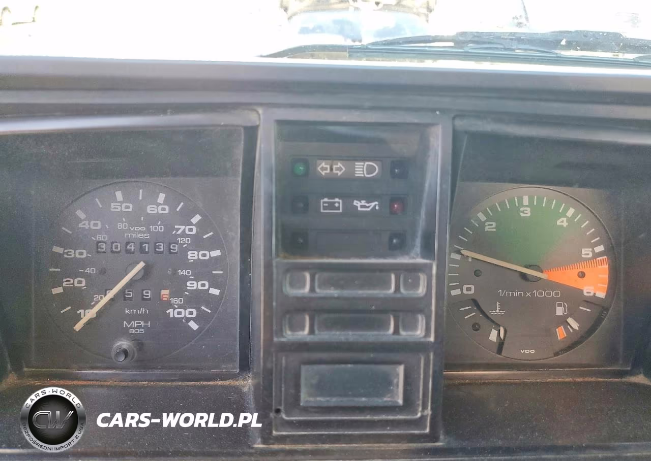 1990 Volkswagen Vanagon Campmobile VIN:WV2ZB025XLH068548 - 9