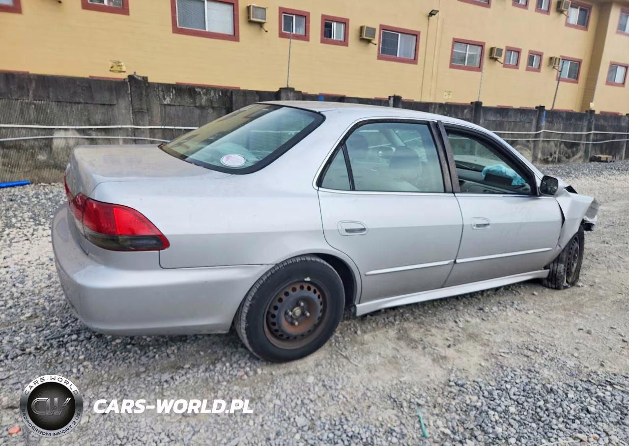 2001 Honda Accord Lx VIN:1HGCG56421A052744 - 3