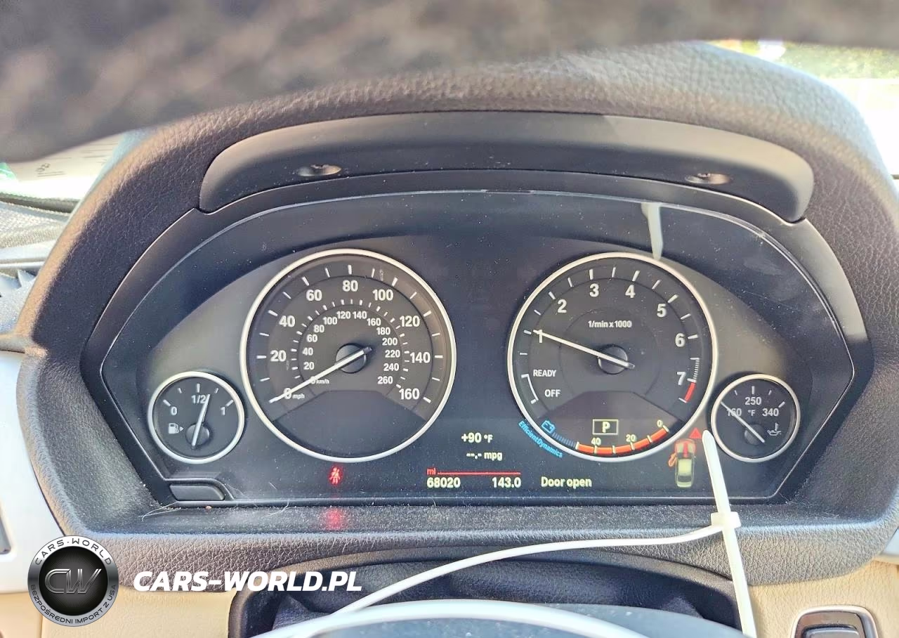 2018 BMW 320 I VIN:WBA8E1G51JNU90882 - 9
