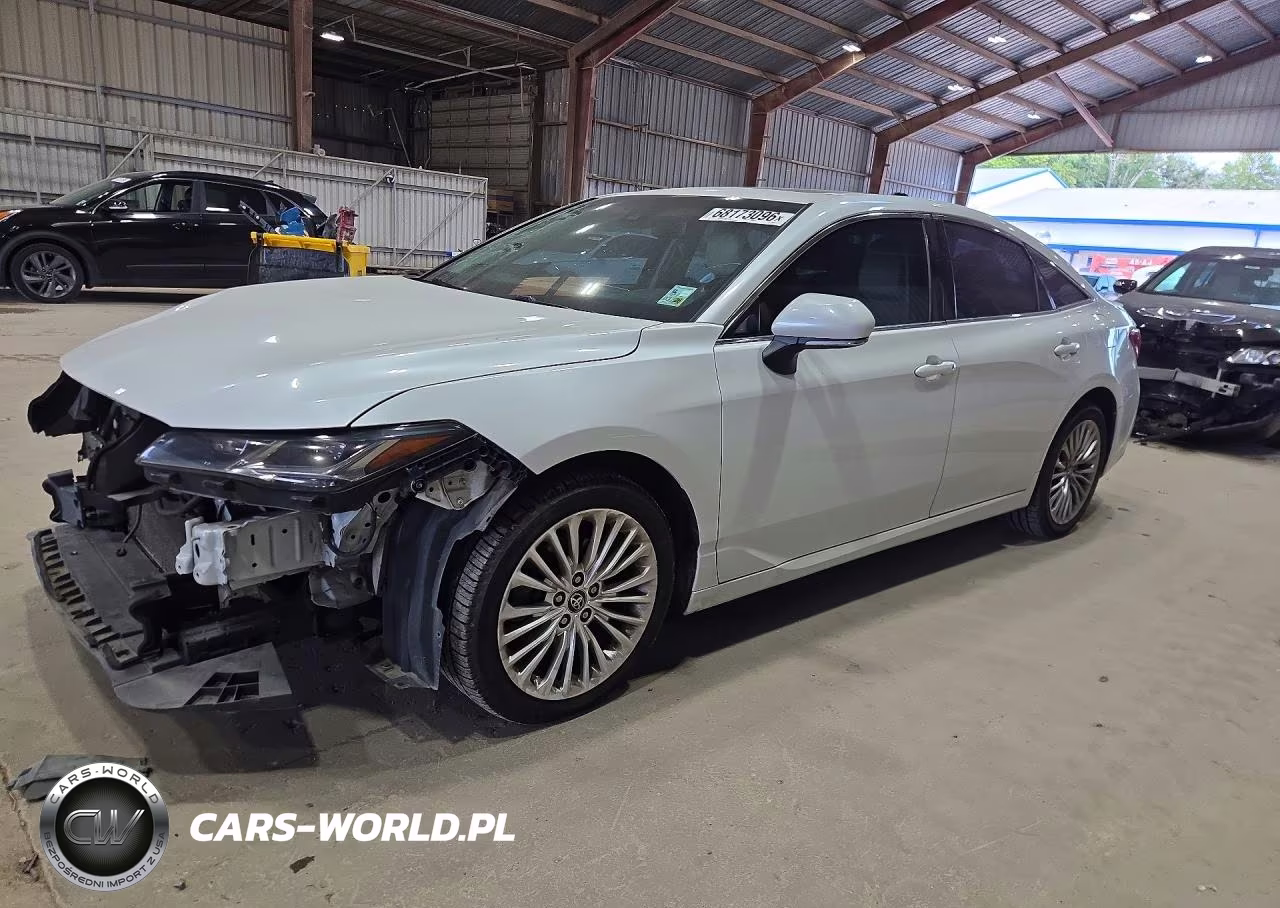 2019 Toyota Avalon Limited – zdjęcie 1 z 13