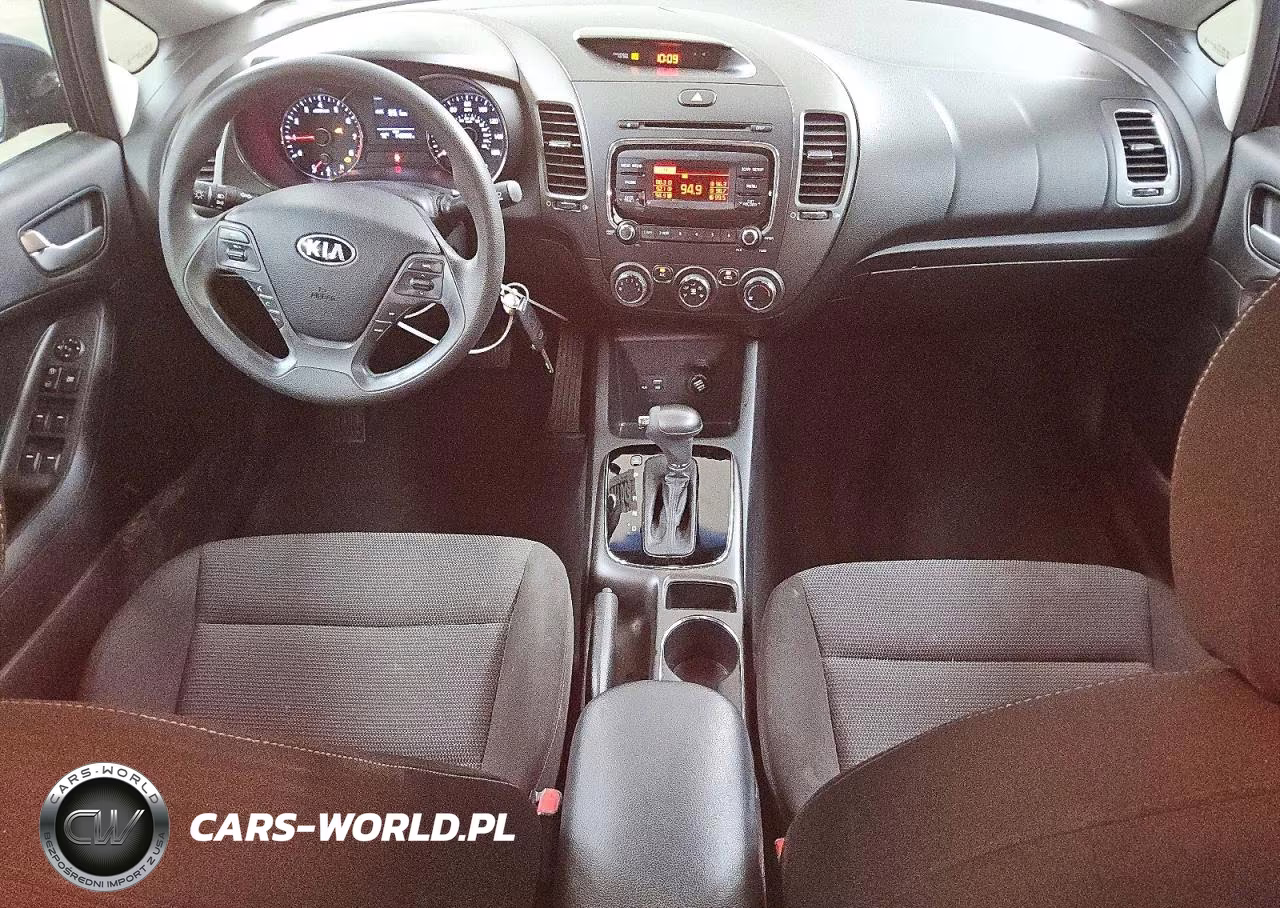 2017 Kia Forte Lx VIN:3KPFK4A72HE051705 - 8