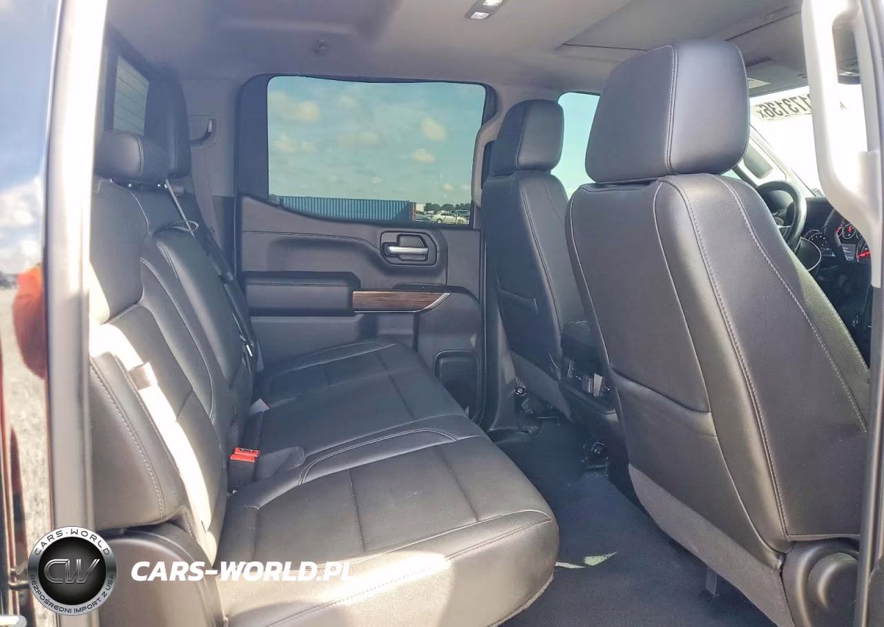 2020 Chevrolet Silverado VIN:1GCUYEEL1LZ370934 - 10