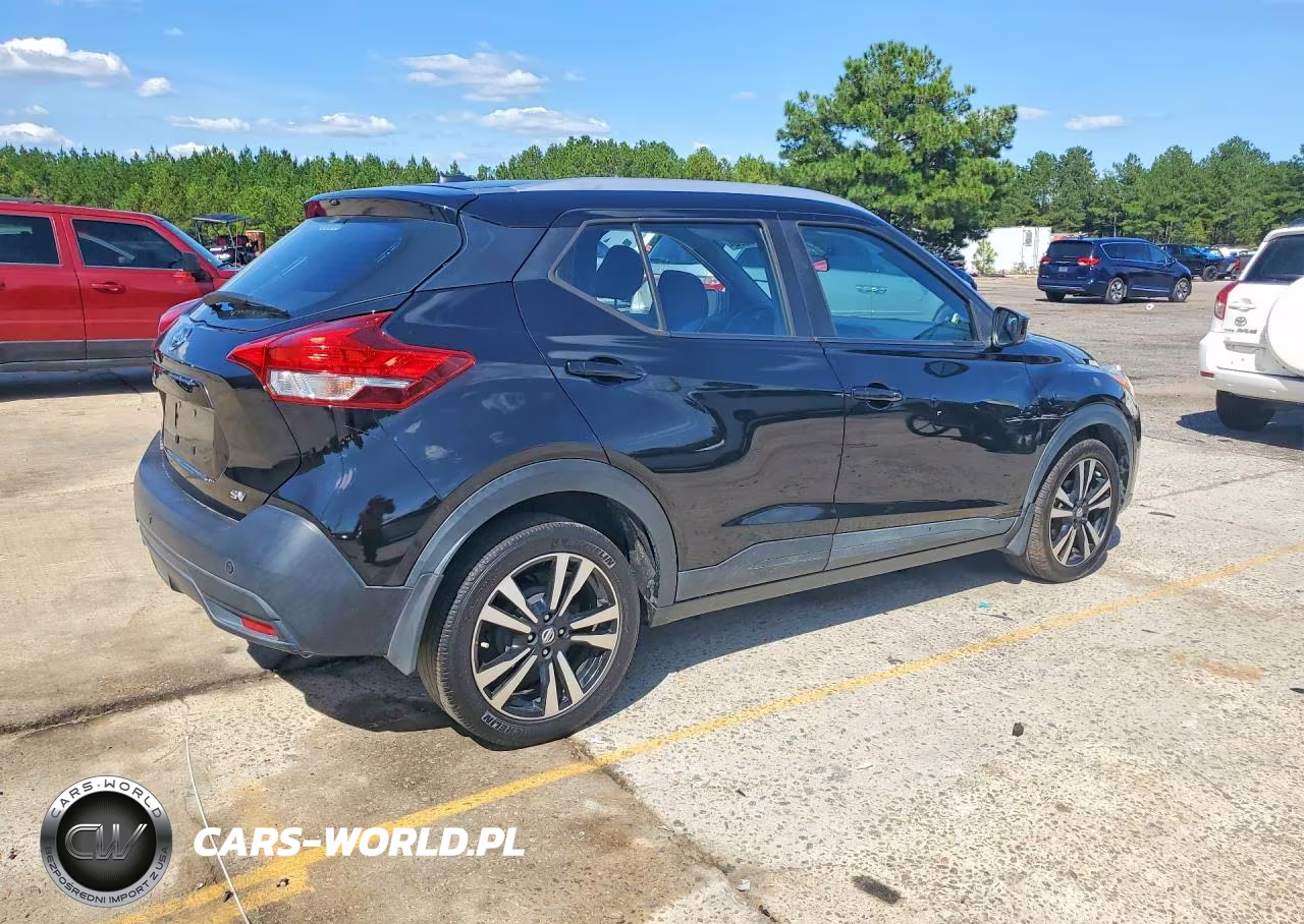 2018 Nissan Kicks Sv VIN:3N1CP5CU9JL511654 - 3