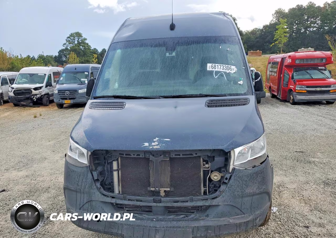 2019 Mercedes-Benz Sprinter 2500-3500 Delivery Van VIN:WD4PF1CD1KP131729 - 5