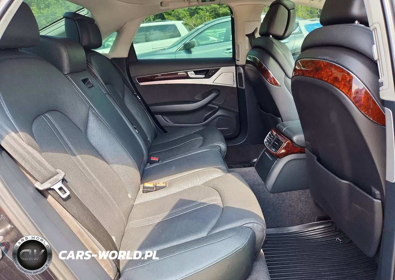 2012 Audi A8 Quattro VIN:WAUAVAFD2CN017134 - 10