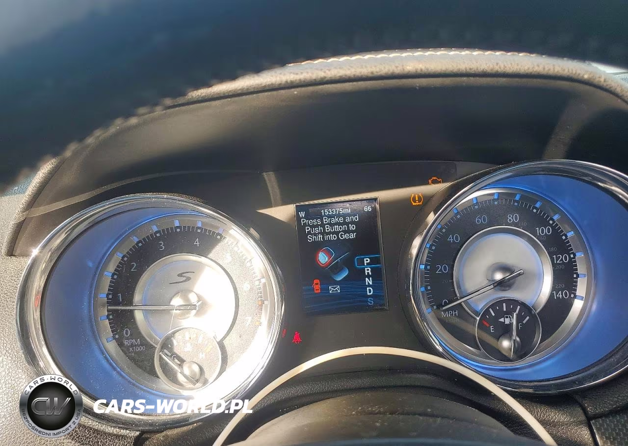 2013 Chrysler 300 S VIN:2C3CCABG7DH504233 - 9