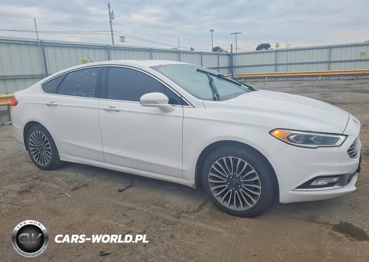 2017 Ford Fusion Se VIN:3FA6P0T92HR127592 - 4