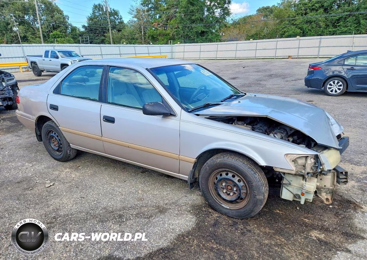 2000 Toyota Camry Ce VIN:4T1BG22K7YU618026 - 4