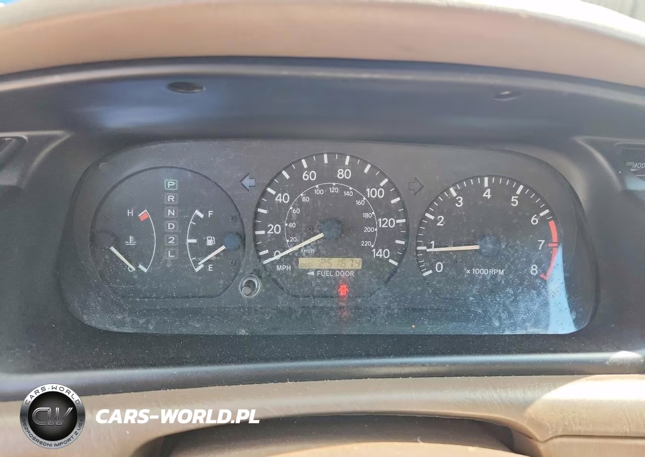 2000 Toyota Camry Ce VIN:4T1BG22K7YU618026 - 9